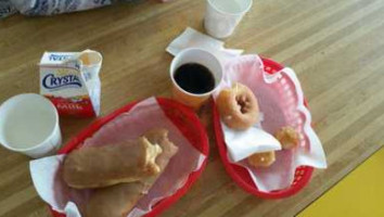 Donut Palace food