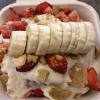 Cinnaholic Centennial food