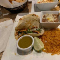 Los Primos Mexican food