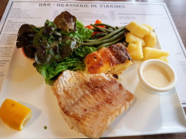 Bar de Viarmes food