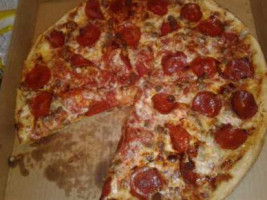 Ritter's Pizza food