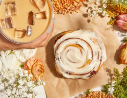 Cinnabon inside