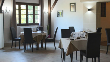 Relais de Gabillou food