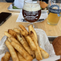 Thimble Island Brewing Company food