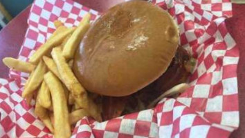 Round Top Burger House food