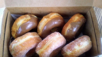 Best Country Donuts food