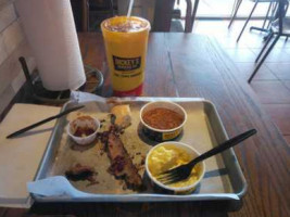 Dickey's Barbecue Pit food