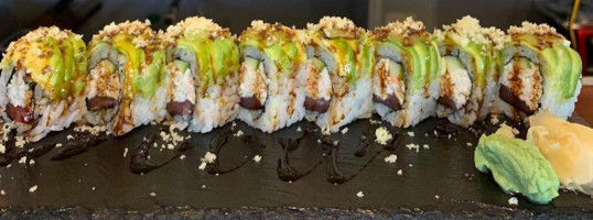 Soy's Sushi And Grill food