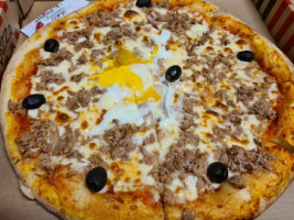 Magali Pizza food