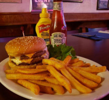 Shep's Club At Shepherd's Inn food