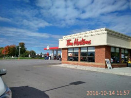 Tim Hortons outside