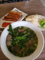 Pho 4 U food