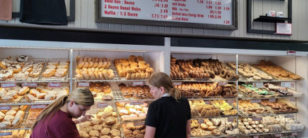 Sweetwater's Donut Mill food