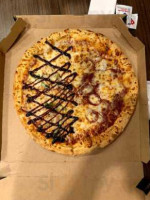 Domino's Pizza food