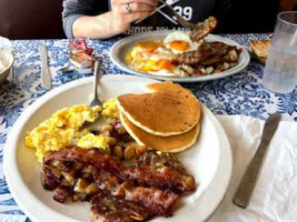 Beacon Diner Incorporated food