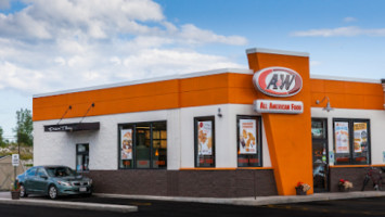 Long John Silver's A&w (7683) outside