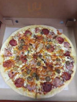 Pizza Hut food