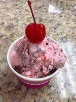 Arctic Blast Nitrogen Frozen Ice Cream food