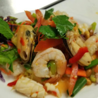 Suda Thai Cuisine food