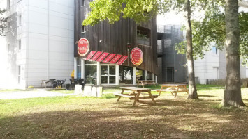 Campus Kebap outside