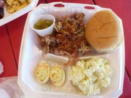 Tomlin ​ Bbq Catering food