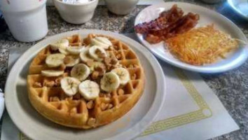 C's Waffels food