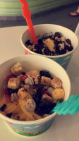 Tutti Frutti Frozen Yogurt food