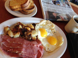 Sherman's Deli Bakery food