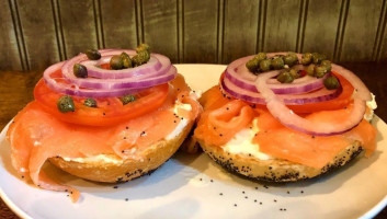 Up-ryes Bagel Deli food