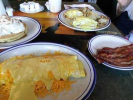 Pocohantas Dining Room food