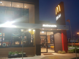 Mcdonald's outside