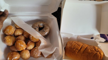 Donut Palace food