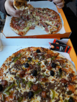 Domino's Pizza Rouen Centre food