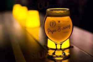 Pryes Brewing Company food