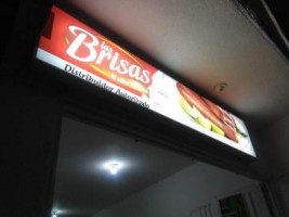 Las Brisas Parri Y Sabor inside