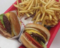 In-n-out Burger food