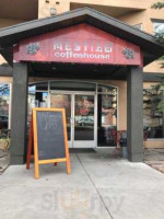 Mestizo Coffeehouse outside