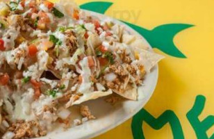 Fuzzy's Taco Shop food