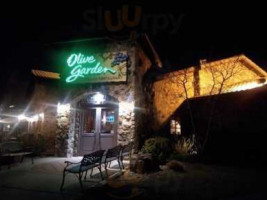 Olive Garden outside