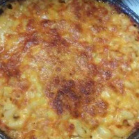 Landin Mac Cheese food