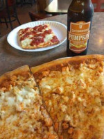 Brooklyn Pizza Parlor food