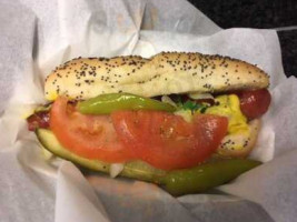 The Wieners Circle food