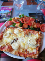 Trattoria Pasta Pizza Brax food