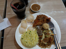 Chowking food