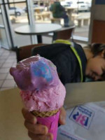 Baskin-robbins food