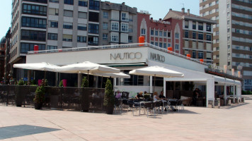 Cafeteria Nautico food