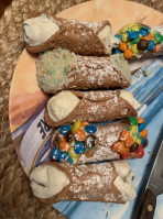 Cannoli World food