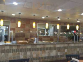 Damasco Mediterranean Buffet outside