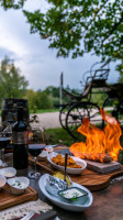 Wirtschaft Neubühl food