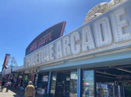 Shake Shoppe Arcade inside